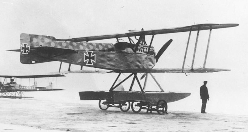 гидроплан-истребитель, Ганза-Бранденбург W 25, самолет